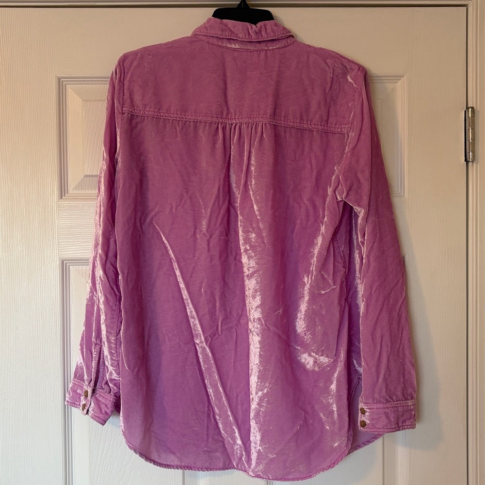 Pilcro Mara Pink Velvet Button-Up 👚 Size 8 - Picture 6 of 6